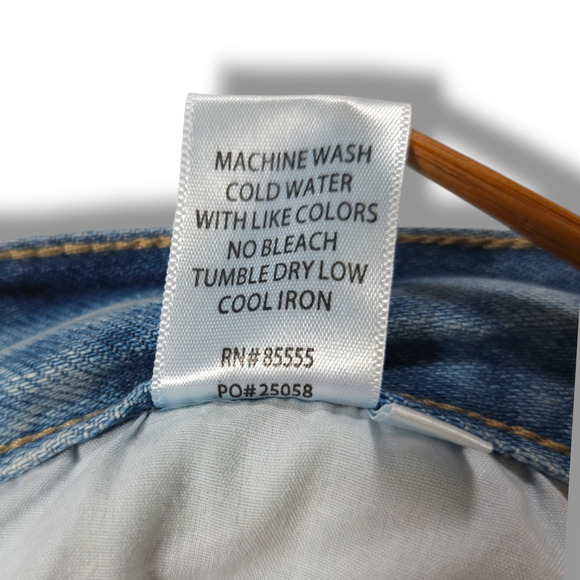 NWT Pistola Cassie Super High Waist Button Fly Straight Leg Jeans Sz. 29x31 - Picture 9 of 14